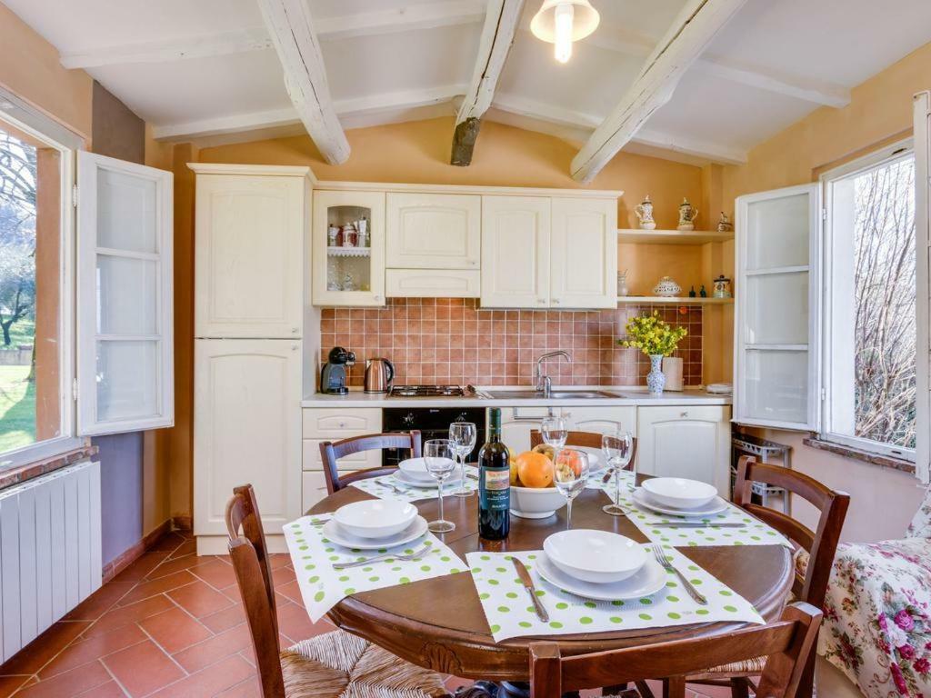 Il Fienile Del Colle Villa Пеша Екстериор снимка